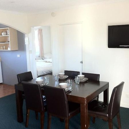 Hawks Inn Motel Upper Hutt Dış mekan fotoğraf