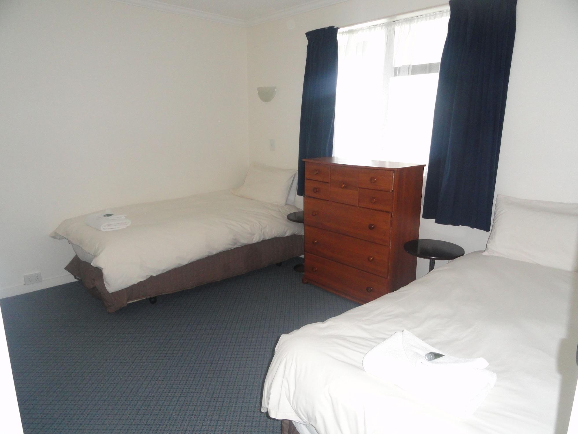 Hawks Inn Motel Upper Hutt Dış mekan fotoğraf
